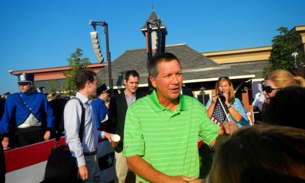 Kasich tops Clinton in poll