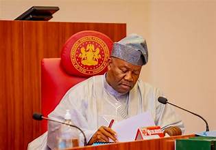 BREAKING:  Tinubu administration, National Assembly to create two additional states out of 55 proposals
