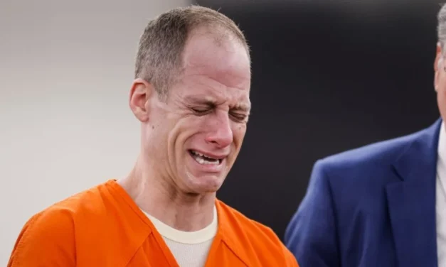 He wanted his mistress.  His wife ended up dead
